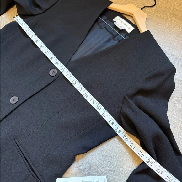 Jones New York Women's Black Blazer-Size 8/NWT - Picture 6 of 14